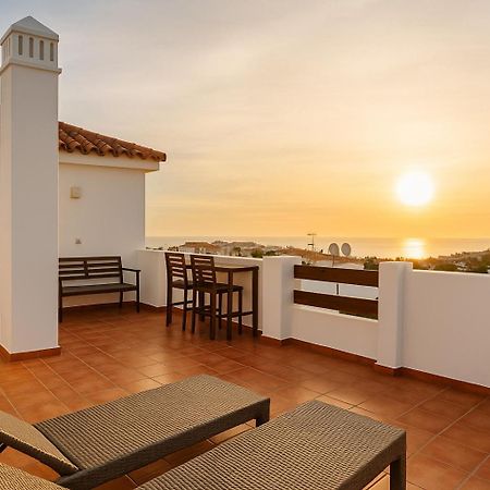 Penthouse Sea View - Valle Romano Golf Estepona Esterno foto