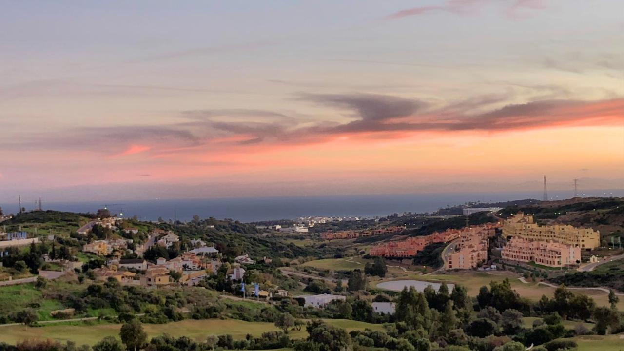 Penthouse Sea View - Valle Romano Golf Estepona Esterno foto
